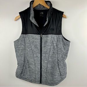 The NorthFace Pseudio Vest- Black/Gray